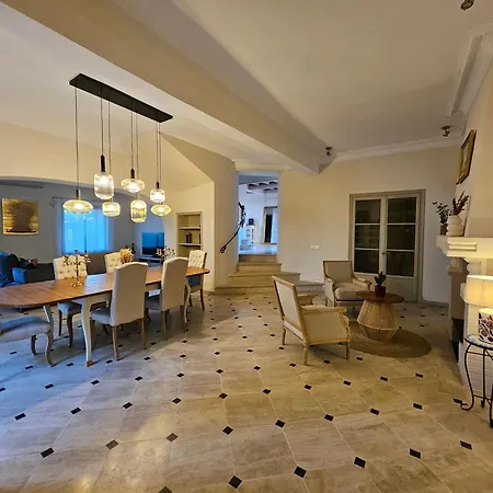 Vakantiehuis Mas De La Tour De Rey *